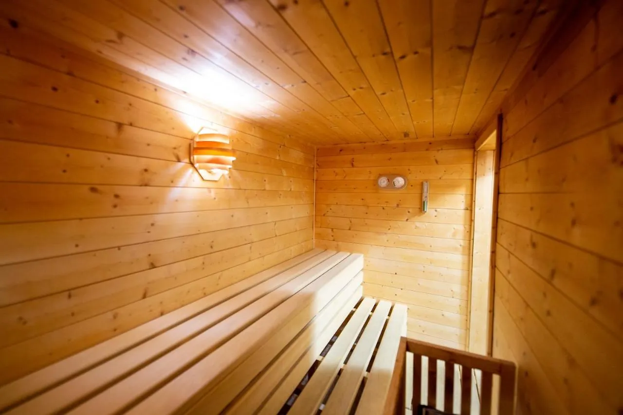 Sport Hotel Padola 3*,  Italy